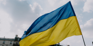 Betby Unites Hearts: Helping Ukrainian Children Through a Charity Auction