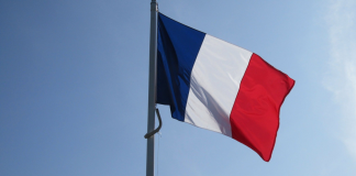 France Delays Amendments to Budget on Online Casino Legislation