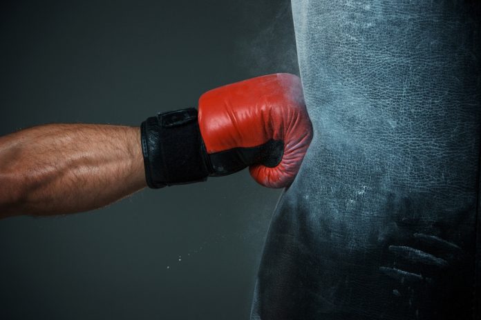 Evolution-fights-back-at-regulators-in-black-market-dispute