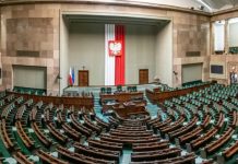 Poland Introduces Criminal Liability for Gambling Streams to Protect Youth