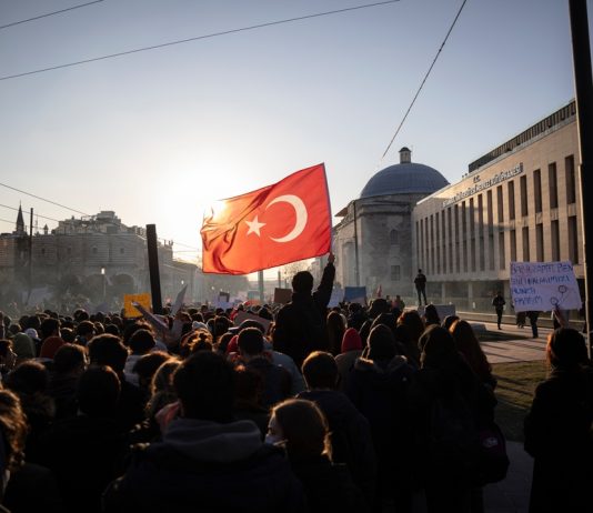 Turkey Tightens Oversight of Fintech Companies Following Papel Suspension